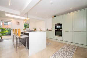 Photo 27- click for photo gallery